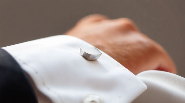 Les critères essentiels pour choisir une chevalière homme
